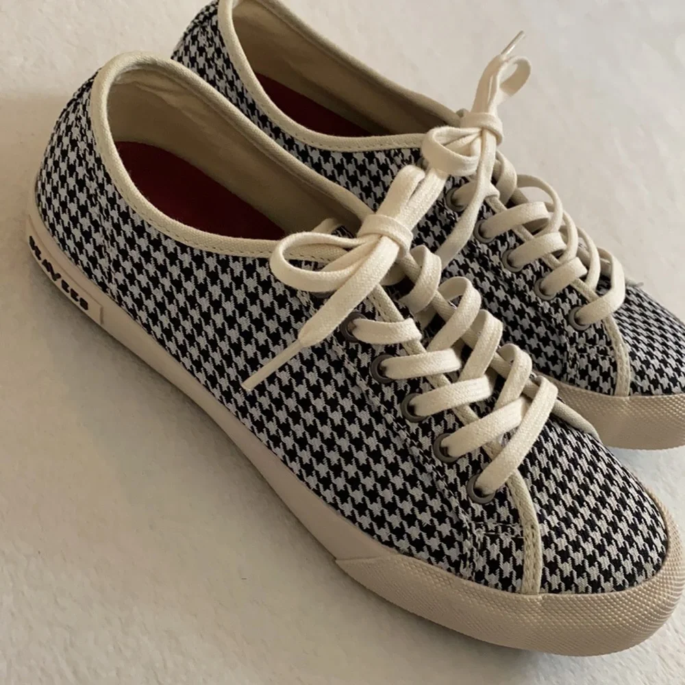 {NWOT} SeaVees for J.Crew | Monterey Houndstooth Sneaker Vegan SF 06/67 (6.5) - Picture 6 of 16